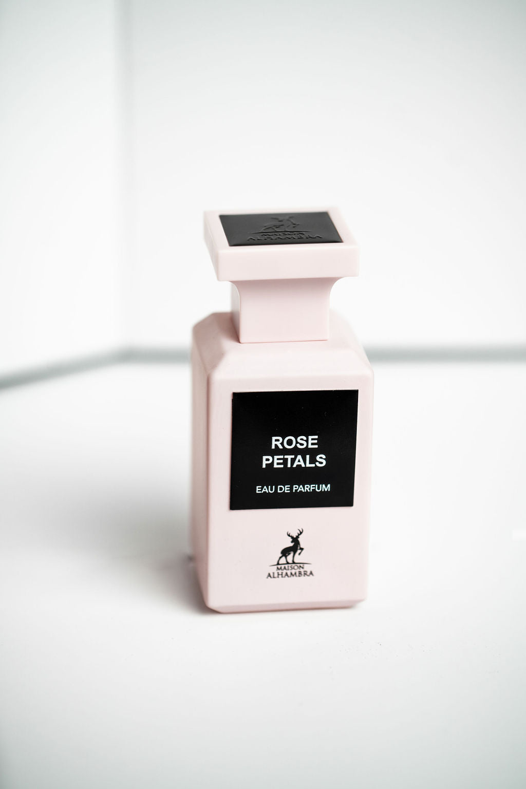 Maison Alhambra Rose Petals