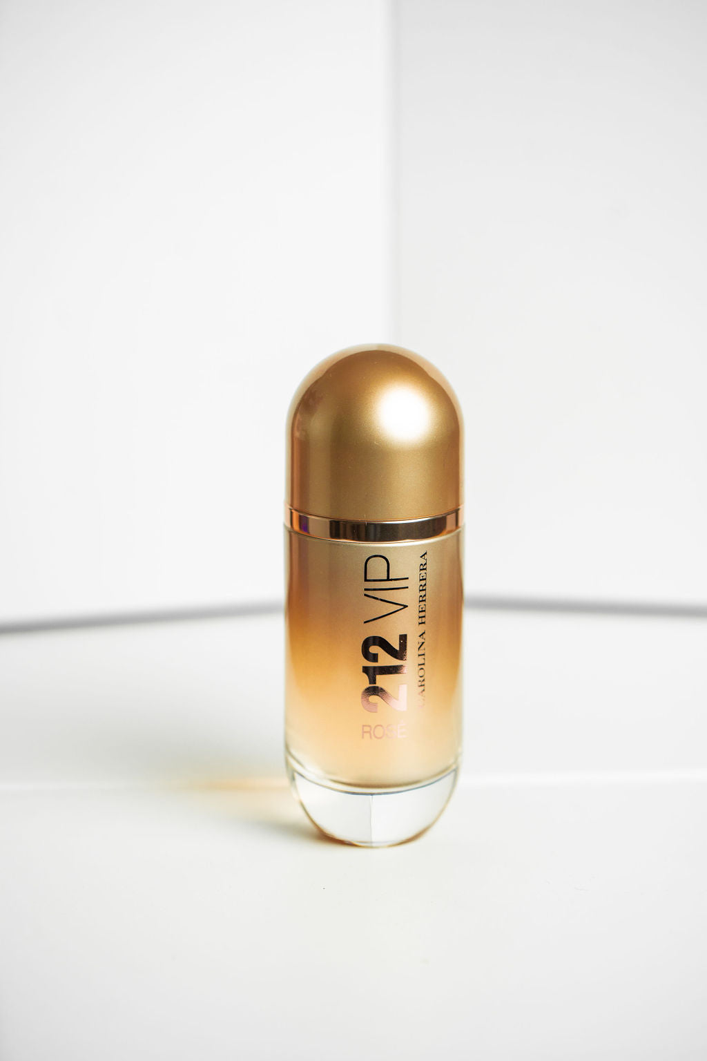 Caronlina Herrera 212 VIP Rose